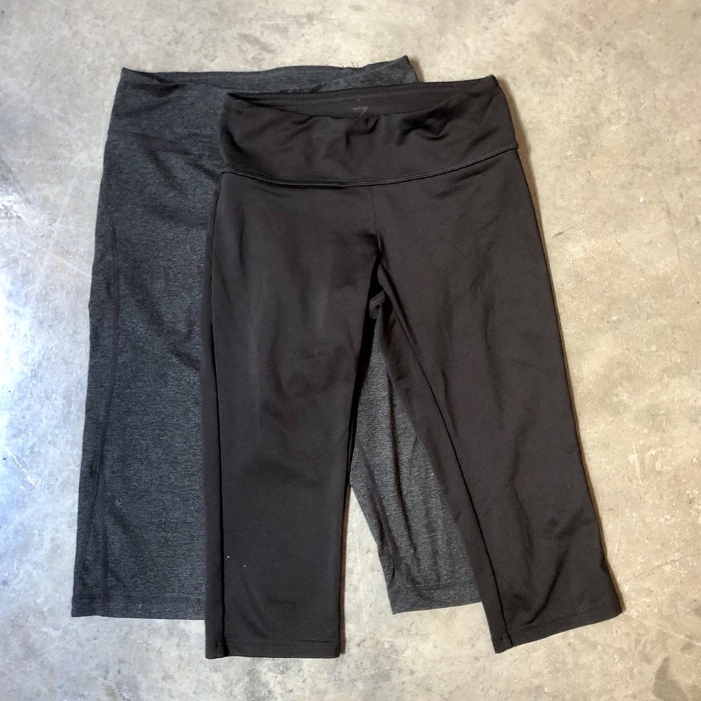 2 Pair Zella Capris